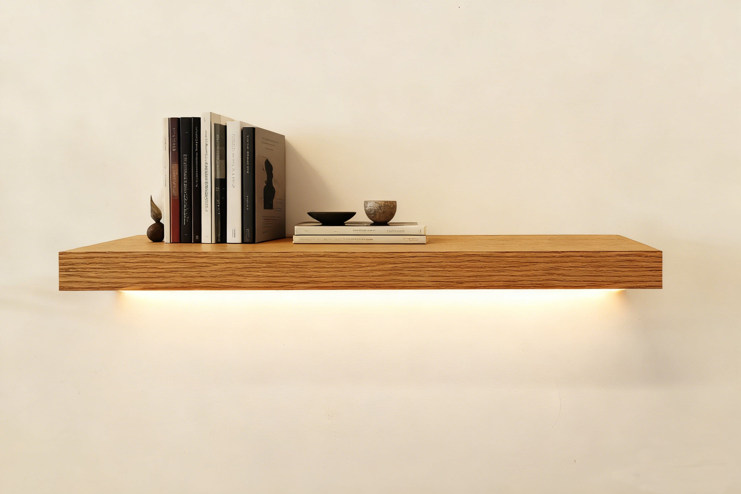 Zynix Floating Wall Shelf 60cm – LED Light, Yellow Oak