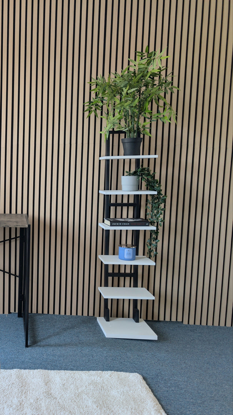 Standing shelf, black and white